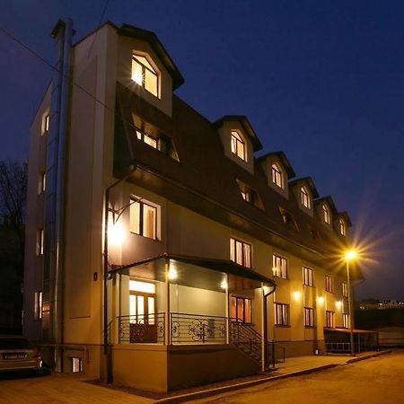 Riverside Hotel Рига Екстериор снимка